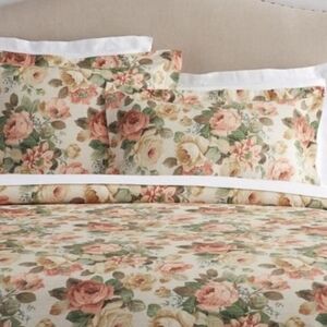 Pottery Barn Rita Floral Duvet Cover, King/California King, Retail $179.00US